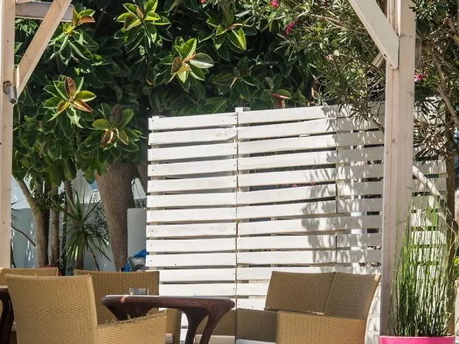 Hotell Annika Summer Faliraki