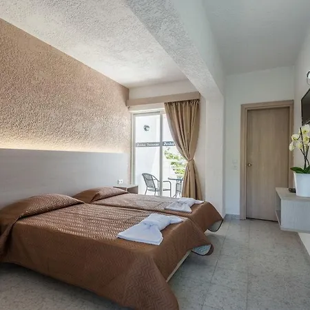 Hotel Annika Summer *