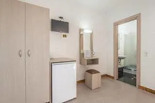 酒店 Annika Summer *