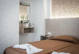 Annika Summer * 法里拉基